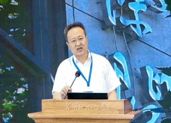 大学外语教学指导委员会日语组给予指导